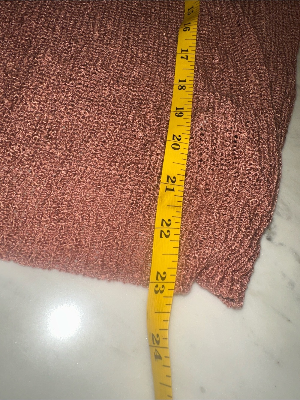 Moon and Madison Women’s Rust V-Neck Knit Sweater with twisted back size medium - Picture 5 of 6
